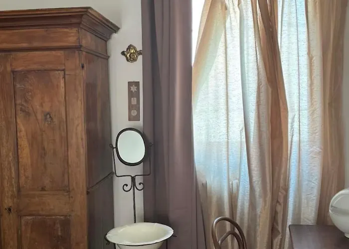 Veneziano Piano Terra アパート ヴェネツィア